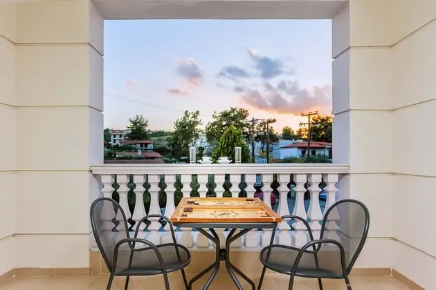 1 Çift Kişilik Veya 2 Tek Kişilik Yatak Garden View