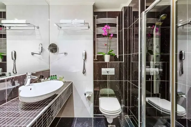 1 Çift Kişilik Veya 2 Tek Kişilik Yatak Sea View
