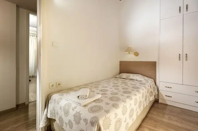 Apart Daire, 2 Yatak Odası, Balkon