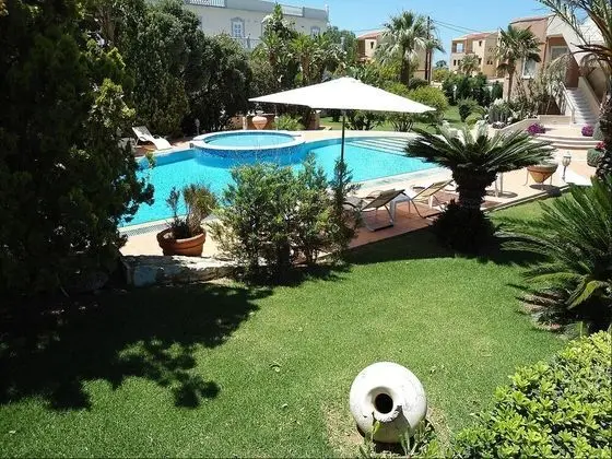 Villa, 3 Yatak Odası, Kişiye Özel Havuzlu, Zemin Kat