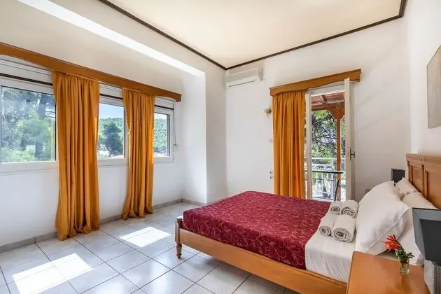 Apart Daire, Bahçe Manzaralı