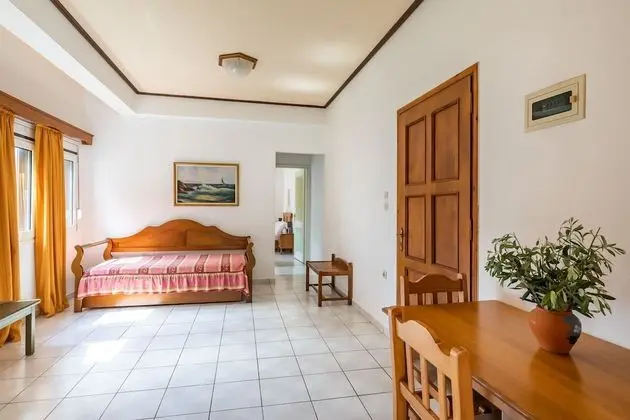 Apart Daire, Bahçe Manzaralı