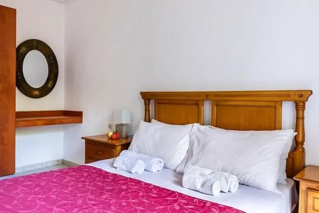 Standard Tek Büyük veya İki Ayrı Yataklı Oda