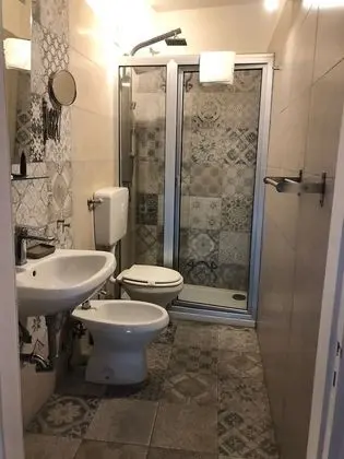 Comfort Tek Büyük veya İki Ayrı Yataklı Oda, 1 Yatak Odası, Banyolu/Duşlu, Şehir Manzaralı