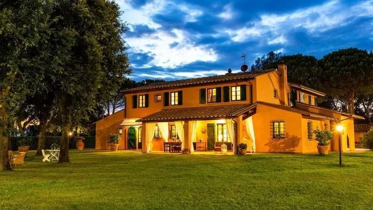 Villa