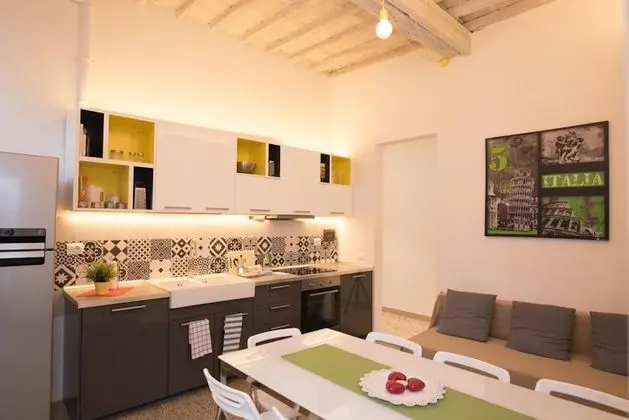 Basic Apart Daire, 4 Yatak Odası