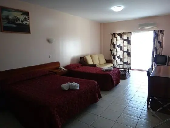 Standard Oda, Balkon, Kısmi Deniz Manzaralı