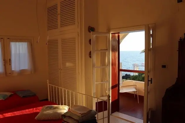 Tek Büyük Yataklı Oda, Deniz Manzaralı