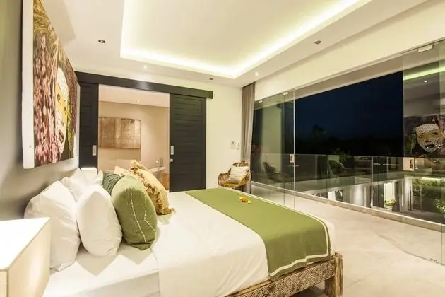 Basic Villa, Birden Çok Yatak