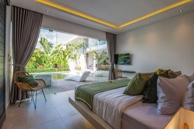 Basic Villa, Birden Çok Yatak