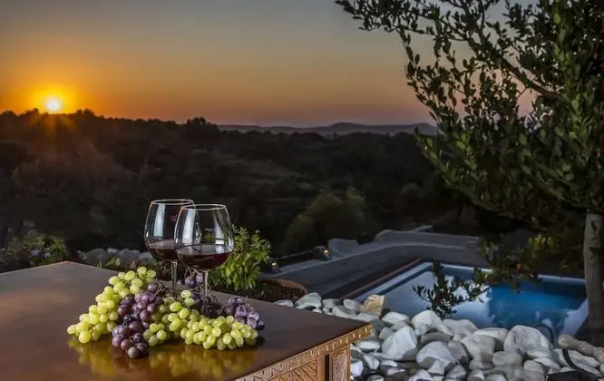 Family Villa, Birden Çok Yatak, Sigara İçilmez