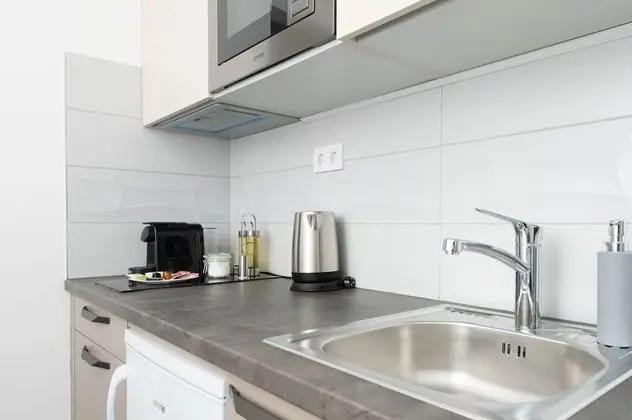 Deluxe Stüdyo, 1 Büyük (Queen) Boy Yatak