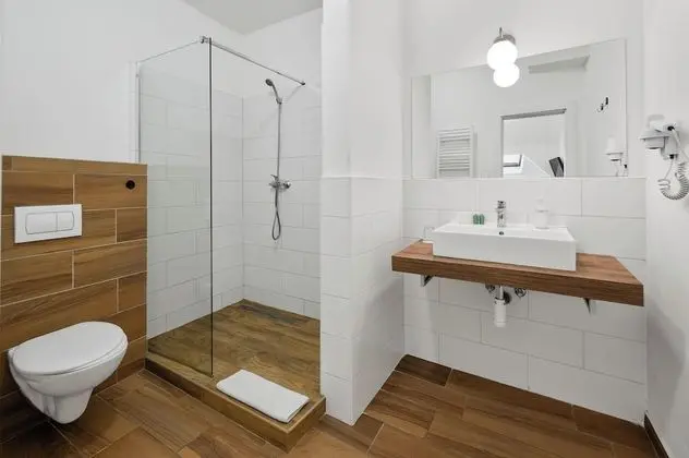 Standard Tek Büyük Yataklı Oda