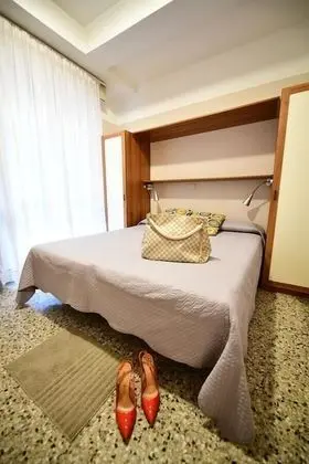 Economy Tek Büyük veya İki Ayrı Yataklı Oda