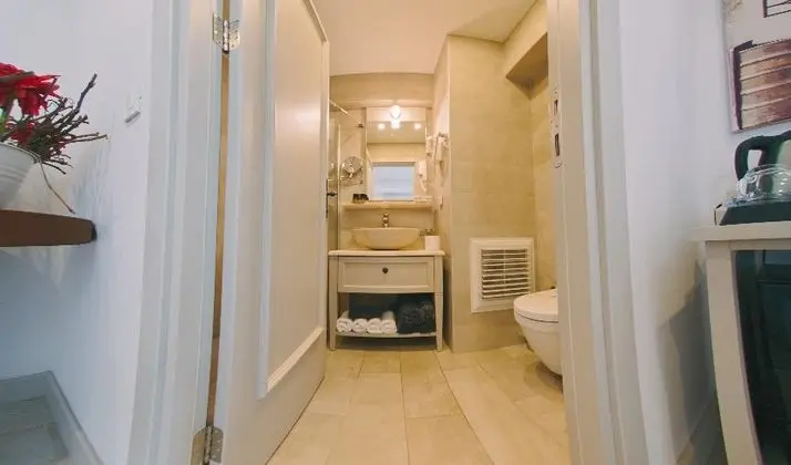 Deluxe Family Suite