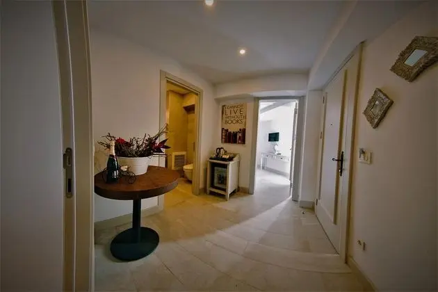 Deluxe Family Suite