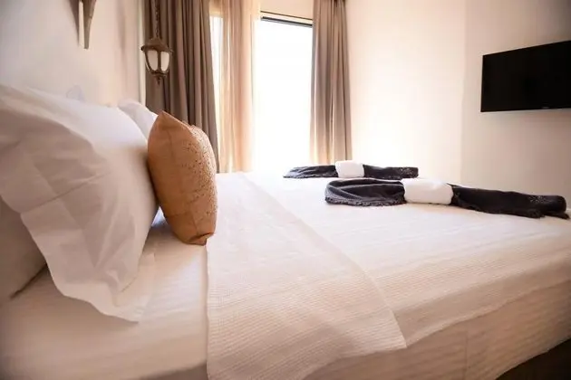 Havuz Suite, Havuz Manzaralı, Balkonlu