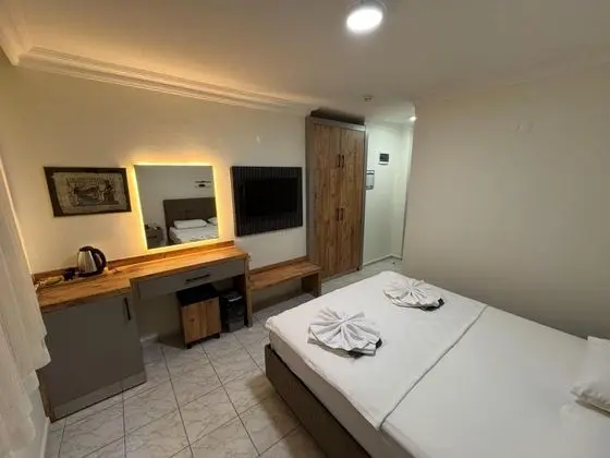 Deluxe Oda, Bahçe veya Sokak Manzaralı, Klimalı
