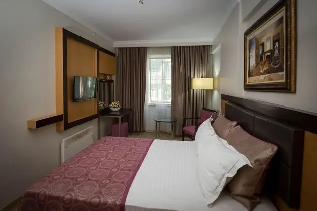 Standart Oda,Şehir Manzaralı