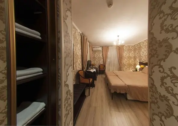 Comfort Oda (Aquamarine)