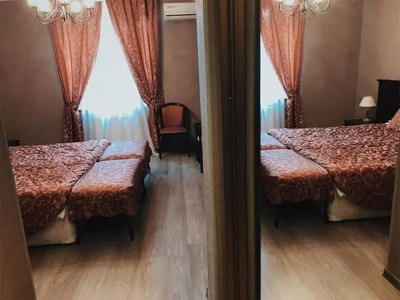 Standard Tek Büyük veya İki Ayrı Yataklı Oda (Aquamarine)