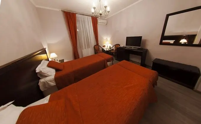 Standard Tek Büyük veya İki Ayrı Yataklı Oda (Aquamarine)