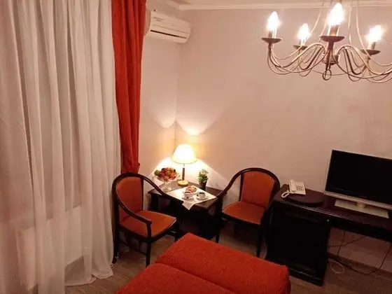 Standard Tek Büyük veya İki Ayrı Yataklı Oda (Aquamarine)