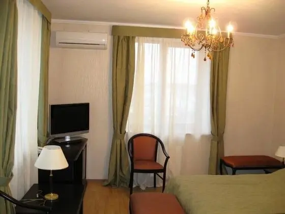 Standard Tek Büyük veya İki Ayrı Yataklı Oda (Aquamarine)