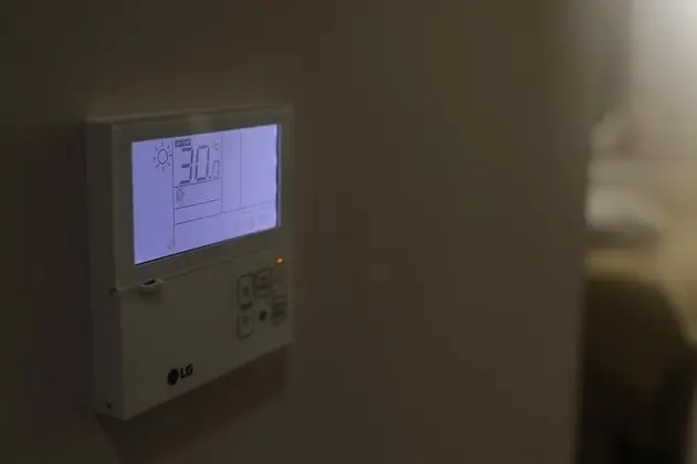Twin, Sokak Manzaralı, Klimalı