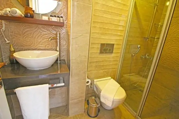 Dört Kişilik Oda, Şehir Manzaralı