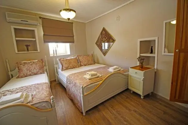 Triple, Şehir Manzaralı