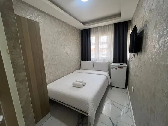 Basic Oda, Şehir Manzaralı
