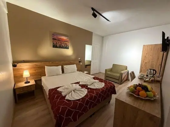 Çift Kişilik, Şehir Manzaralı