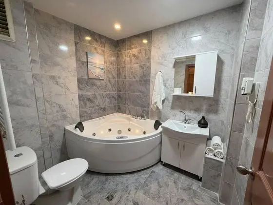 Deluxe Aile Odası, Manzarasız, Balkonsuz