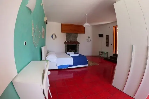 Deluxe Dört Kişilik Oda, Bahçe Manzaralı