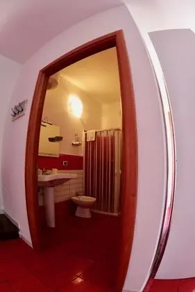 Deluxe Dört Kişilik Oda, Bahçe Manzaralı