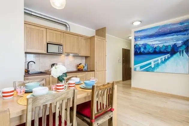 Superior Apart Daire, 1 Yatak Odası, Balkon, Avlu Manzaralı