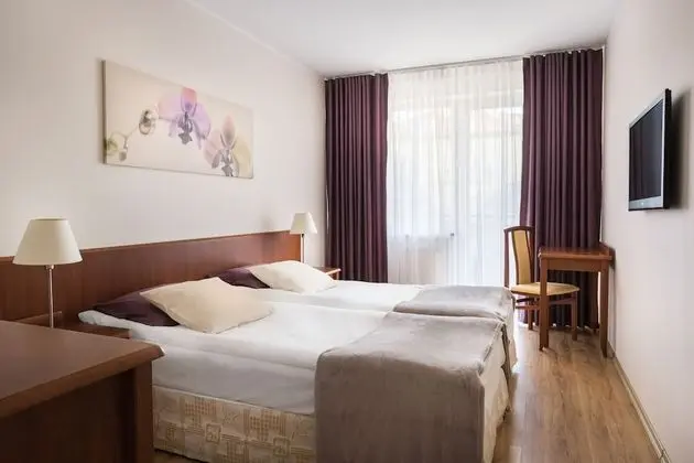 Elite Apart Daire, 2 Yatak Odası, Balkon, Avlu Manzaralı (113)
