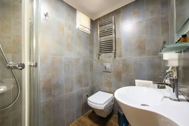 Standard Tek Büyük Yataklı Oda, Bahçe Manzaralı