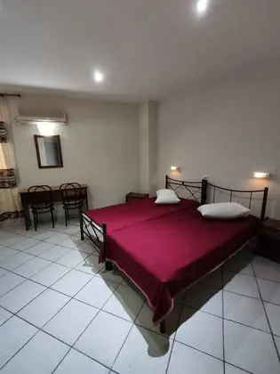 Basic Tek Büyük Yataklı Oda