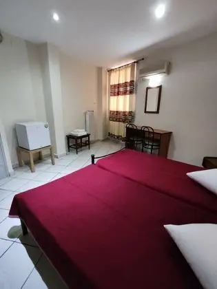 Basic Tek Büyük Yataklı Oda