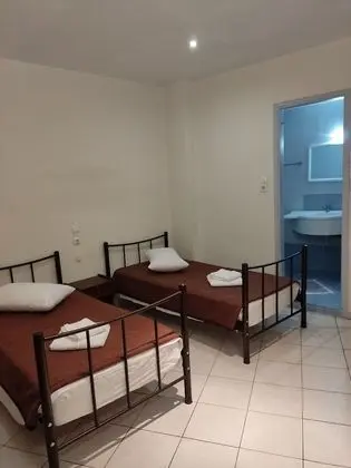 Basic Tek Büyük Yataklı Oda
