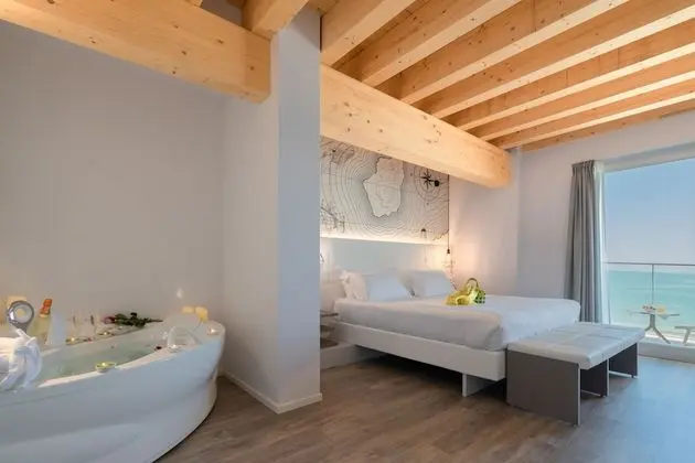 Deluxe Süit, Jakuzi, Deniz Manzaralı