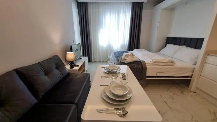1+0 Daire, Kara Manzaralı, Balkonlu