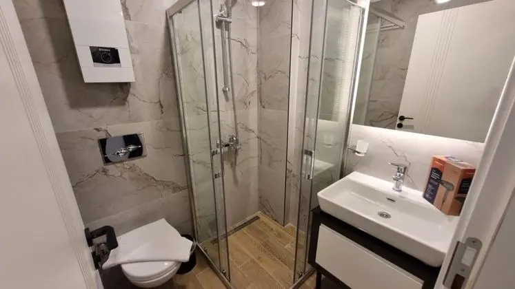 1+0 Daire, Kara Manzaralı, Balkonlu