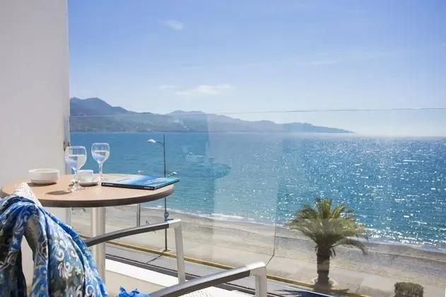 Tek Büyük Yataklı Oda, Deniz Manzaralı