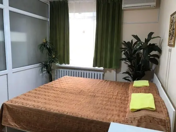 Tek Büyük Yataklı Oda, Avlu Manzaralı