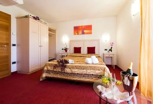 Deluxe Oda, Birden Çok Yatak