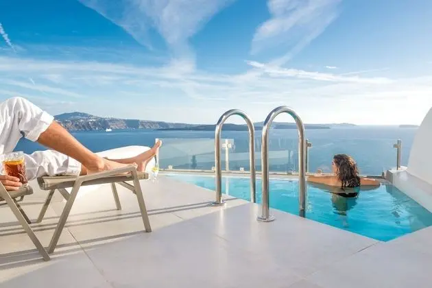Elite Süit, 1 Yatak Odası, Kişiye Özel Havuzlu, Deniz Manzaralı (Caldera View)