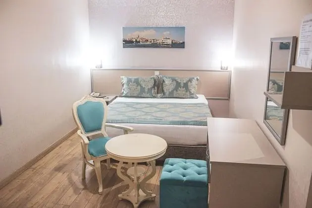 Standard Tek Büyük veya İki Ayrı Yataklı Oda